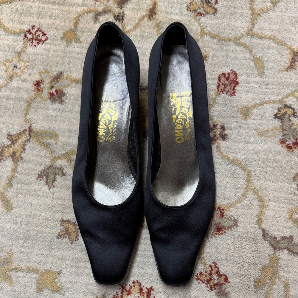 Salvatore Ferragamo Reame heels - Picture 5 of 10